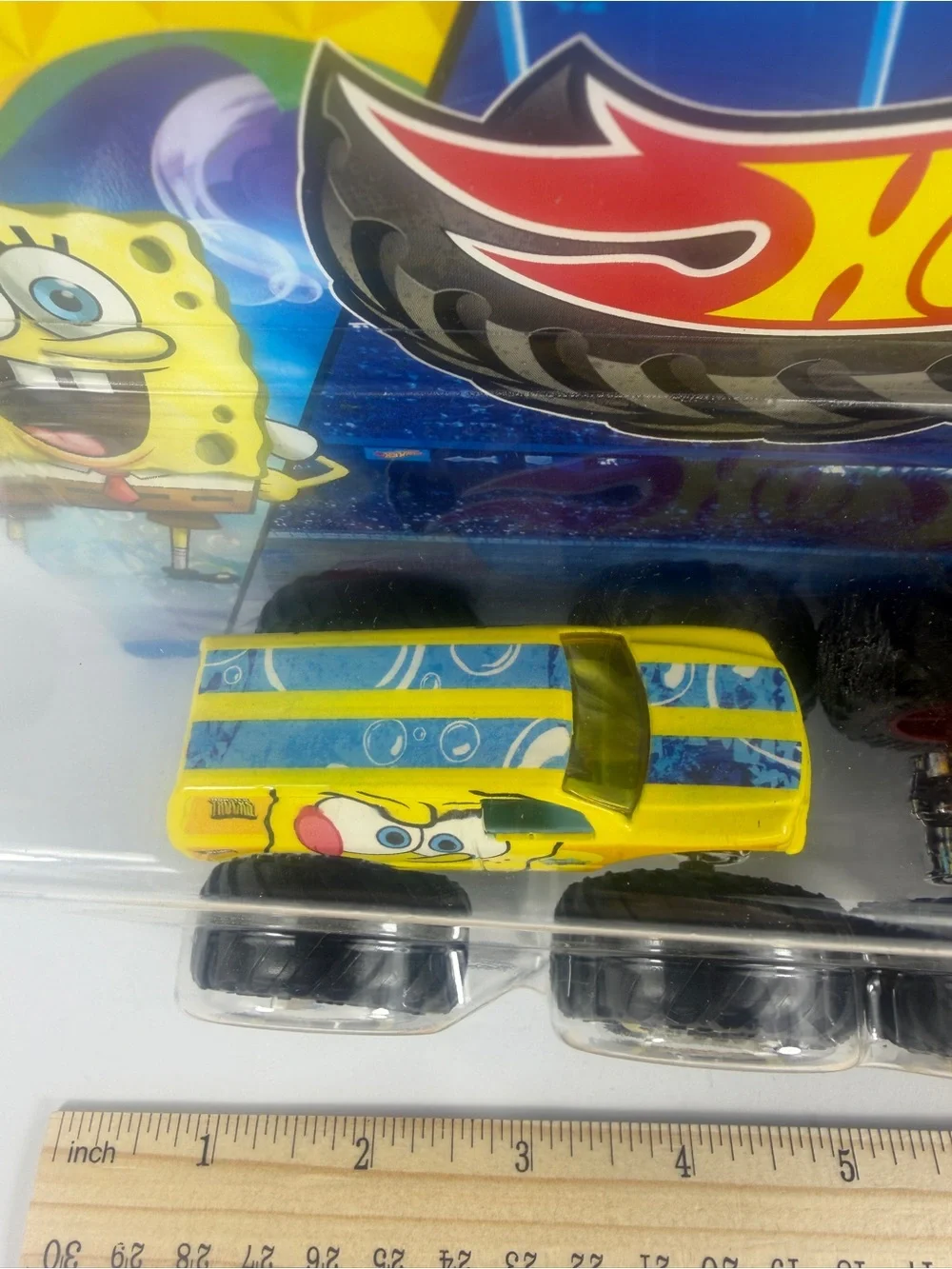 Hot Wheels Demolition Doubles SpongeBob and Plankton New